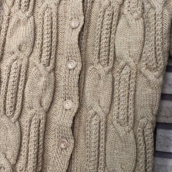Vintage Handknit Camel Cable Knit Cardigan Sweater - Bust 30 - Size S - Picture 6 of 11